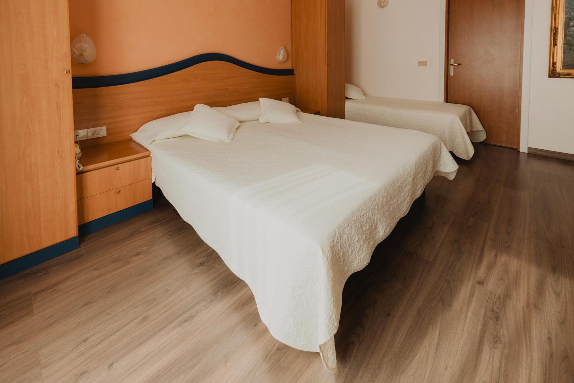 Hotel Bellavista Grado Buitenkant foto